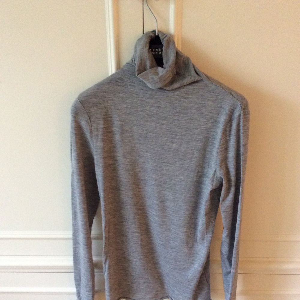Tory Burch wool t neck size xs